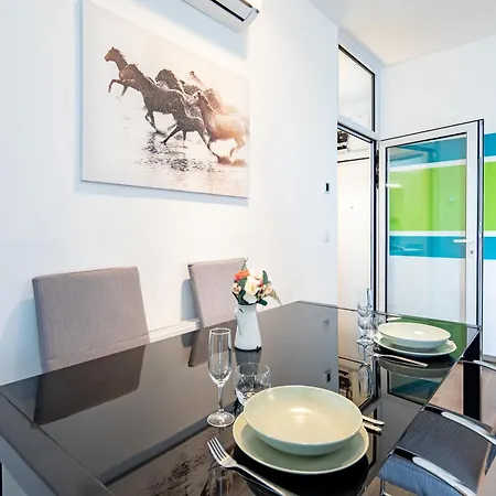 Balcony - - Super Comfy דירה *