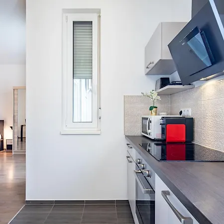 Lägenhet Balcony - - Super Comfy Budapest